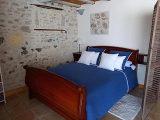 La charentaise ch d'hôtes ,Studio - Chérac - 5