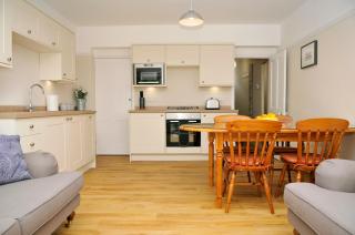 Little Lane - Alverstoke - 7