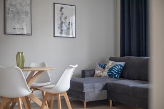 Warsaw Spire Stylish Apartament by BookingHost - 2