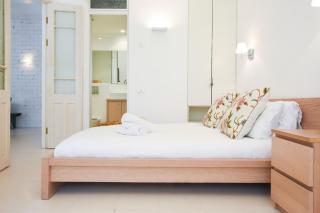Spacious 3-BR Apartment by HolyGuest - Tel Aviv - 1