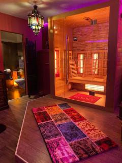 Whirlpool Suite Marrakesch-Lounge - 1