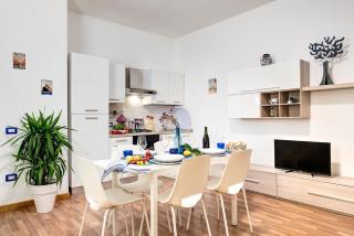 Living Times Apartment - 0