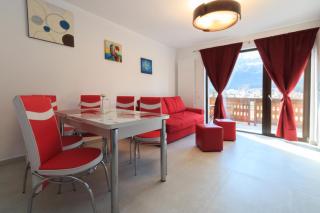 Stars & Mountain Apartment - Buşteni - 7