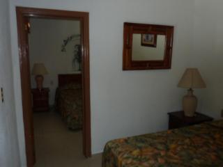 Hotel Bajo el Volcan - Cuernavaca - 4