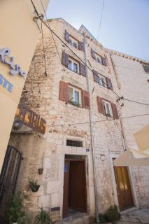 Primadonna Apartments - Šibenik - 9