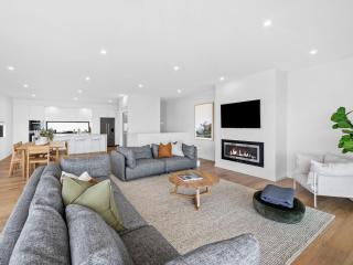 Oceania 6 - Lorne - 5