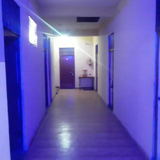 shri bake bihari guest house - Gwalior - 1