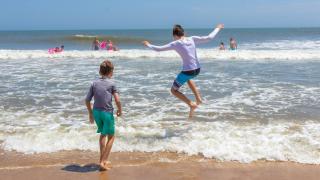 Barefoot Mailman - Ocean City - 7