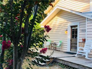 Beach Bum Bungalow - Folly Beach - 0