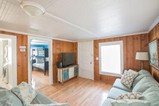 Cozy Corner - Folly Beach - 0
