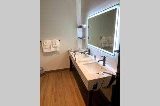 3E-Spacious close to PITT/CMU/Carlow, Sleeps 4 - Pittsburgh - 8