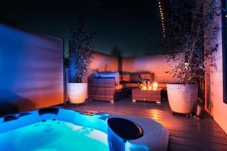 Bluebell Lodge with Hot Tub - York - 9