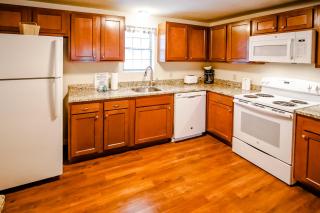 Sea Mist Resort - Mashpee - 2