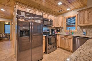 Cabin with Hot Tub and Grill - 6 Mi to Broken Bow Lake - Stephens Gap - 1