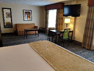 Best Western Braintree Inn - 3