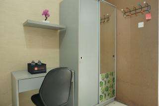 Comfort and Strategic Studio Apartment Margonda Residence 2 near UI By Travelio - Pondokcina - 9