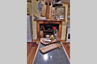 Barossa Valley’s Captain Rodda’s Cottage - Angaston - 5