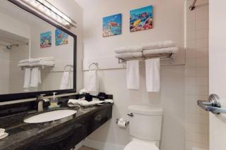 Sea Breeze, Studio 510, Beach steps away!+pool+WiFi - Ruskin - 1