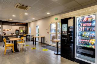 B&B HOTEL Saint-Witz - Saint-Witz - 2