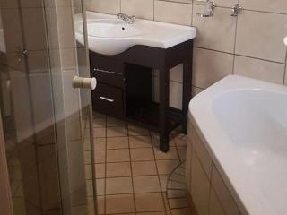 Country Blue Luxury Guest House - 7