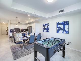 Updated Condo, 5 mi to Disney, On-site Water Park - Kissimmee - 2