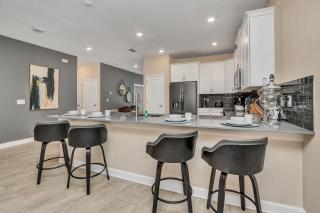 VILLA wPrivate Pool & Game Room near Disney - Kissimmee - 4