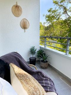 Seaside Rooms - Zentrales Design-Apartment mit Balkon & Parkplatz - 2 Minuten zum Strand - Timmendorfer Strand - 5