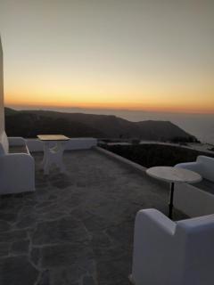 Cycladic houses in rural surrounding 3 - 3