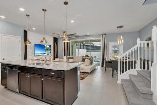 Townhome wPrivate Pool & Themed Rooms, near WDW - Davenport - 2