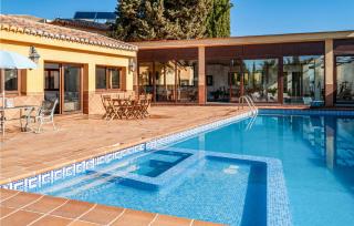 Beautiful Home In Otura With Kitchen - Otura - 9