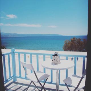 Fisilanis Beachfront Hotel - Logaras - 1