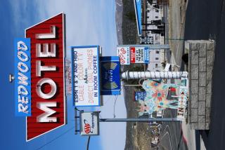 Redwood Motel - 3