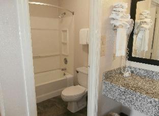Americas Best Value Inn Blue Ridge - 3