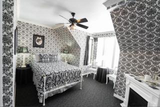The Maple Inn - 3