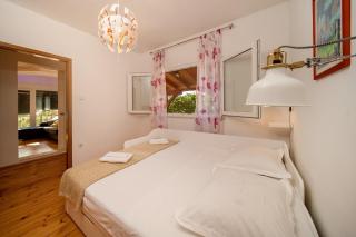 Apartments Milica - 2