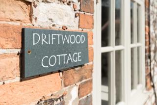 Driftwood Cottage pets go free WiFi included - Hunstanton - 6