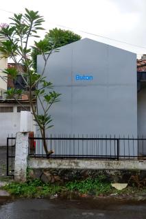 Buton Backpacker Lodge - Bandung - 7
