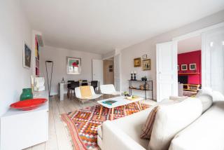 Parador - Paris - 7