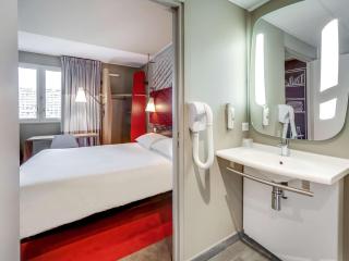 ibis Orleans Centre Gare - 0