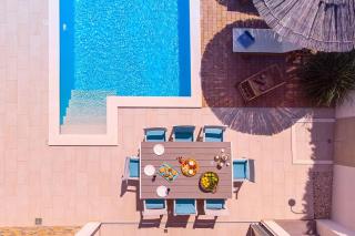 VILLA STOZAK, private heated pool, cinema room and sauna, 7 km from beach - 4