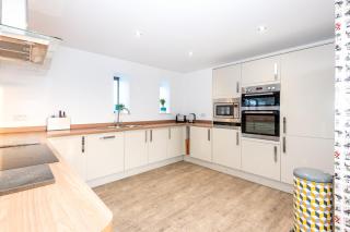 Lincoln 4-Beds Sleeps 13 Hot Tub & Pet Friendly - Lincoln - 6