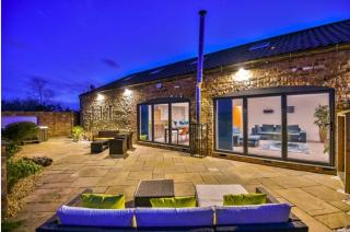 Captivating 4-Bed House in Lincoln - Lincoln - 8