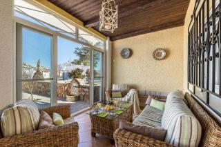 Waou Deluxe Cottage Titulcia - 8