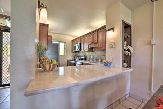 Ocean-View Kihei Condo with Lanai Steps to Beach! - 4