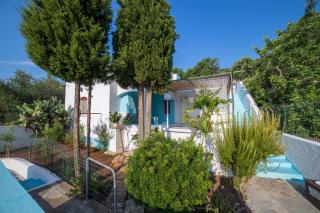 Villa Biagio 1945 - doppio terrazzo panoramico vista mare immersa nella natura con parco giochi - Alessano - 6