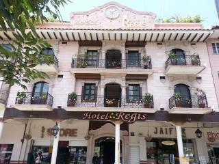 Hotel Regis - Uruapan del Progreso - 0