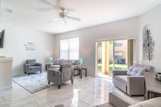 727 Regal Palms - 2