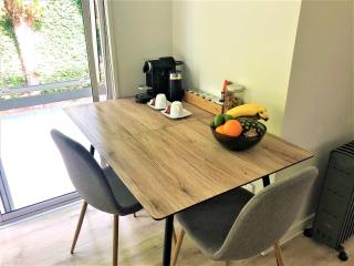 Robyn's Retreat - Hamilton - 4