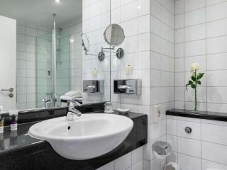 Mercure Hotel Ingolstadt - Ingolstadt - 2