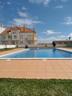 Palmeiras Apartement - T1 com Piscina - 1